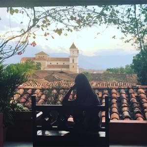 Meet your Posher, Laura